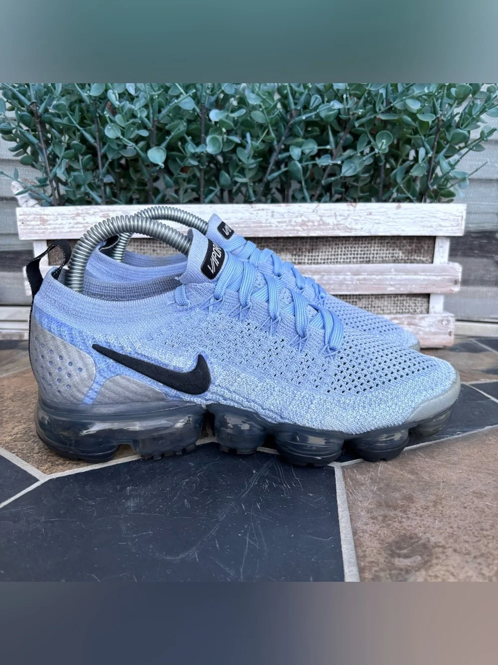 Nike Air VaporMax Flyknit 2 ‘Aluminum’ (Women’s) Size 7 - Picture 3 of 11